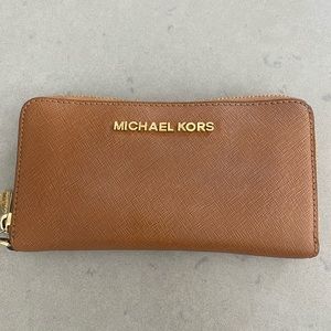 Michael Kors continental wallet